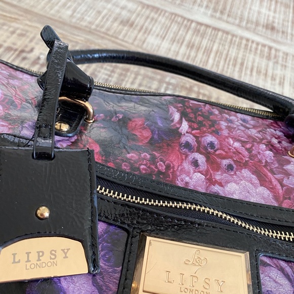 Lipsy London Weekender Bag - Picture 6 of 6